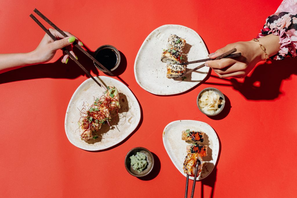 Exquisito surtido de sushis